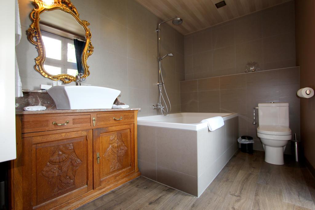Château D' Aviette Givet Cameră foto